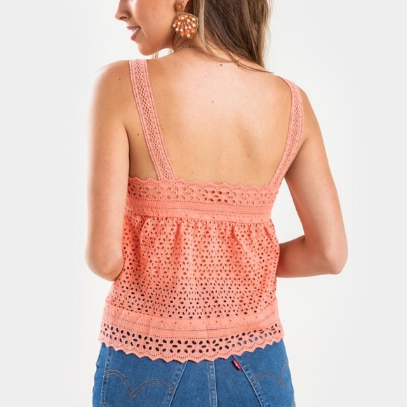 Coco + Jaimeson Eyelet Lace Trim Tank Top - Picture 12 of 13